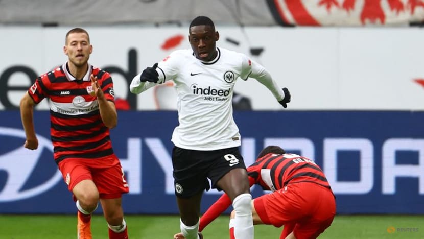 Eintracht confident against Napoli despite fan ban and absent strikers Eintracht confident against Napoli despite fan ban and absent strikers