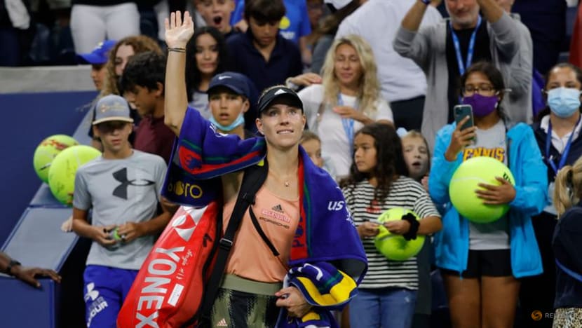 Tennis:Fearless Fernandez knocks out another champion to reach quarter-finals Tennis:Fearless Fernandez knocks out another champion to reach quarter-finals