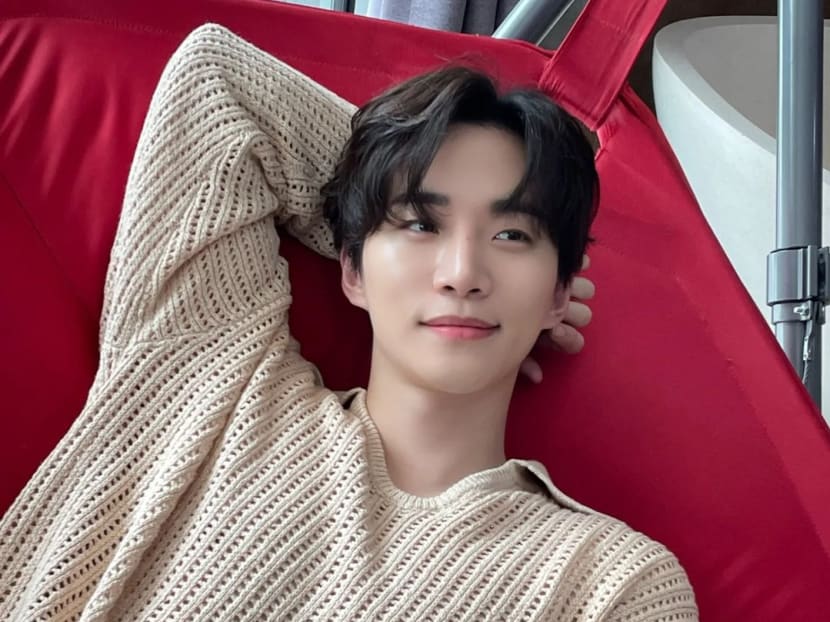 South Korean actor and 2PM member Lee Jun-ho to hold first Singapore fan meeting in December South Korean actor and 2PM member Lee Jun-ho to hold first Singapore fan meeting in December