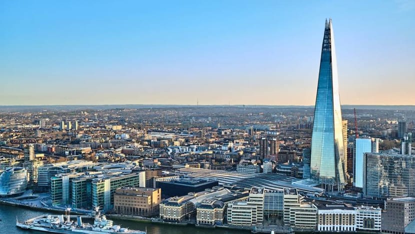 Exclusive homes perched atop five-star hotels Exclusive homes perched atop five-star hotels