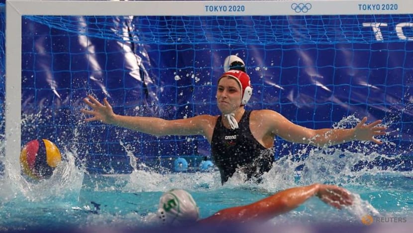 Olympics-Water Polo-US, Spain set scoring records on dire day for debutants Olympics-Water Polo-US, Spain set scoring records on dire day for debutants
