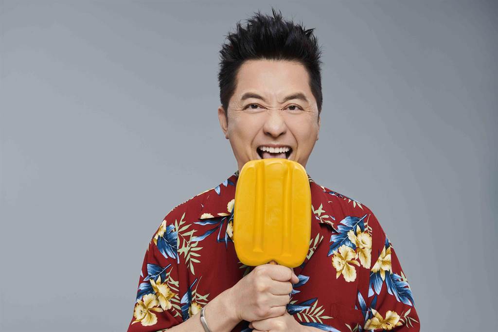 Harlem Yu Turns 60; Donated 15,000 Popsicles Made From Mangoes Shunned By Public Due To The Delta Variant Harlem Yu Turns 60; Donated 15,000 Popsicles Made From Mangoes Shunned By Public Due To The Delta Variant