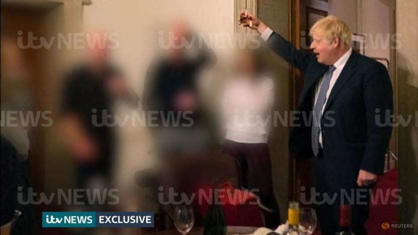 Fresh photos of UK PM Johnson drinking reignite 'Partygate' row Fresh photos of UK PM Johnson drinking reignite 'Partygate' row