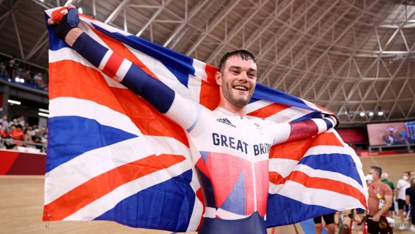 Olympics-Cycling-British wonder Walls rides to omnium gold Olympics-Cycling-British wonder Walls rides to omnium gold