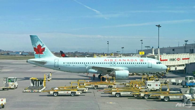 Air Canada passenger wakes up alone on empty, dark plane at Toronto airport: Reports Air Canada passenger wakes up alone on empty, dark plane at Toronto airport: Reports