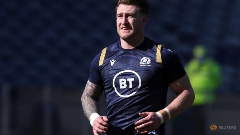 Rugby-Scotland skipper Hogg aims to be party pooper in Paris