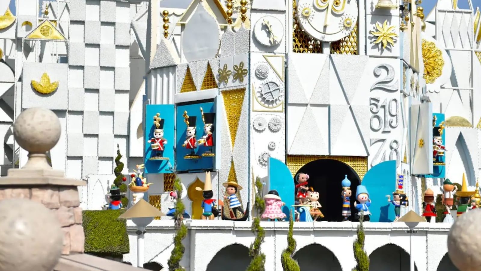 Disneyland adds dolls in wheelchairs to 'It's A Small World' Flipboard