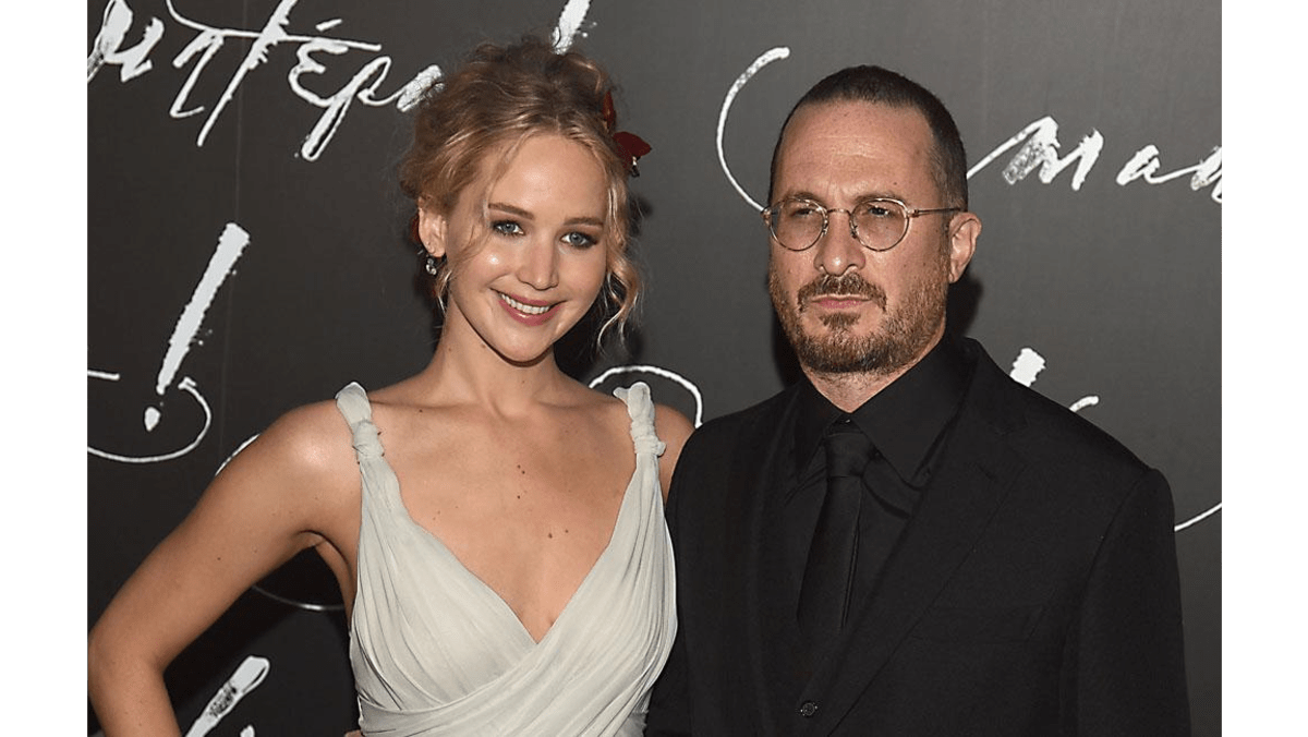 Jennifer Lawrence and Darren Aronofsky split - 8 Days