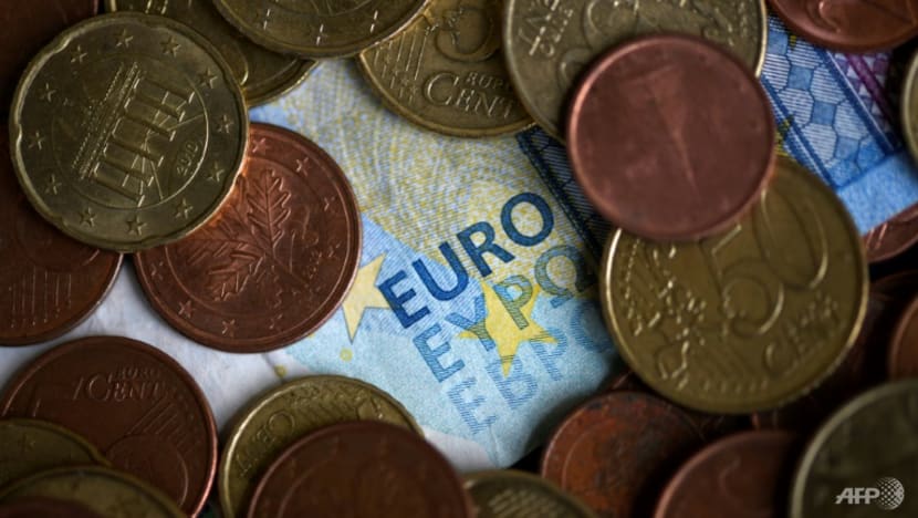ECB raises interest rates again, cuts bank subsidies ECB raises interest rates again, cuts bank subsidies