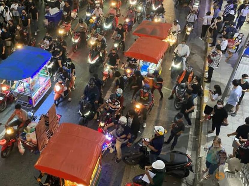 Fastest food: The Thai street cooks who get to protests first Fastest food: The Thai street cooks who get to protests first