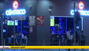Hong Kong further eases COVID-19 restrictions; bars and karaoke lounges to reopen | Video