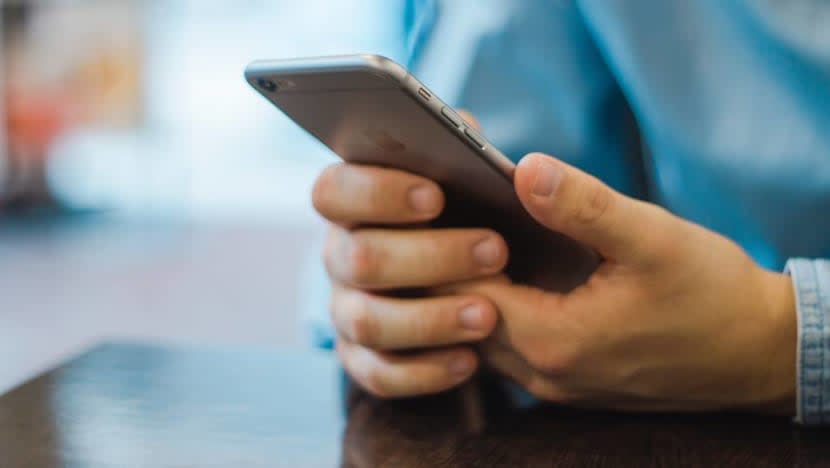 Lelaki dipenjara 20 minggu, ugut temanita ambil gambar bogel ibunya, ajak orang tidak dikenali lakukan seks Lelaki dipenjara 20 minggu, ugut temanita ambil gambar bogel ibunya, ajak orang tidak dikenali lakukan seks