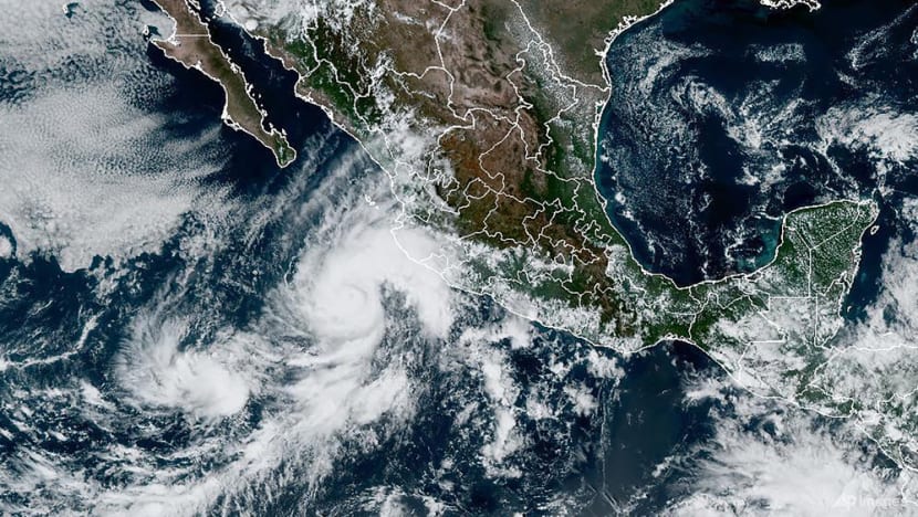 Hurricane Orlene could bring flash floods, mudslides to Mexico