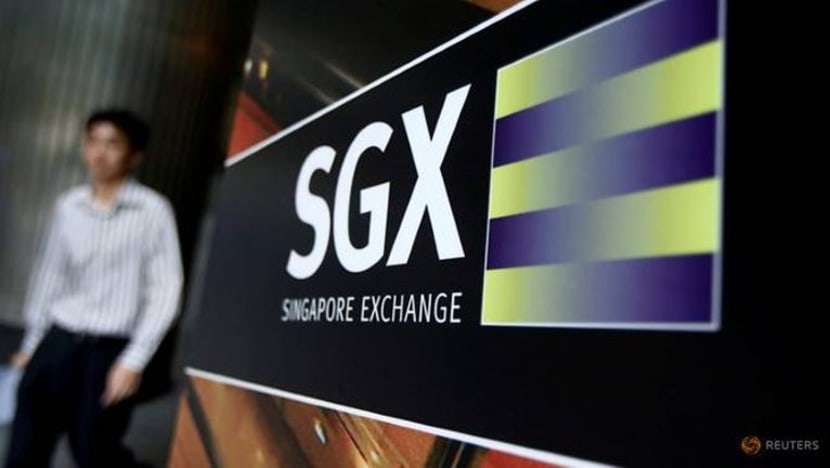 Untung SGX naik 10% dalam suku ke-4