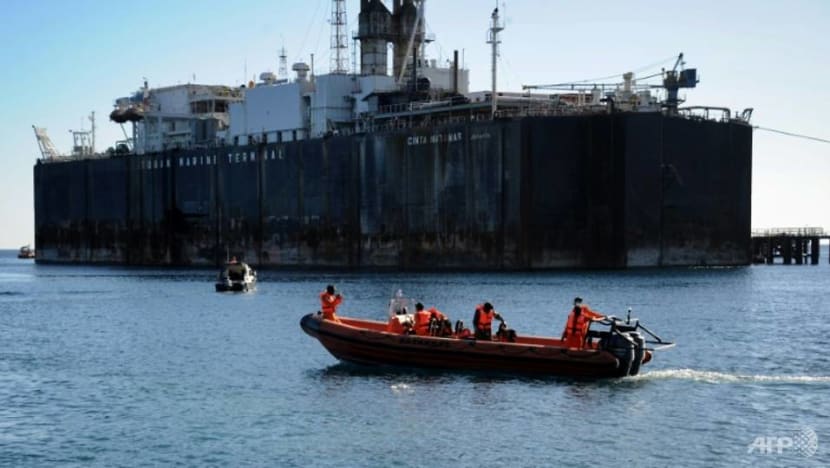 US sends aircraft to aid in Indonesia submarine search US sends aircraft to aid in Indonesia submarine search
