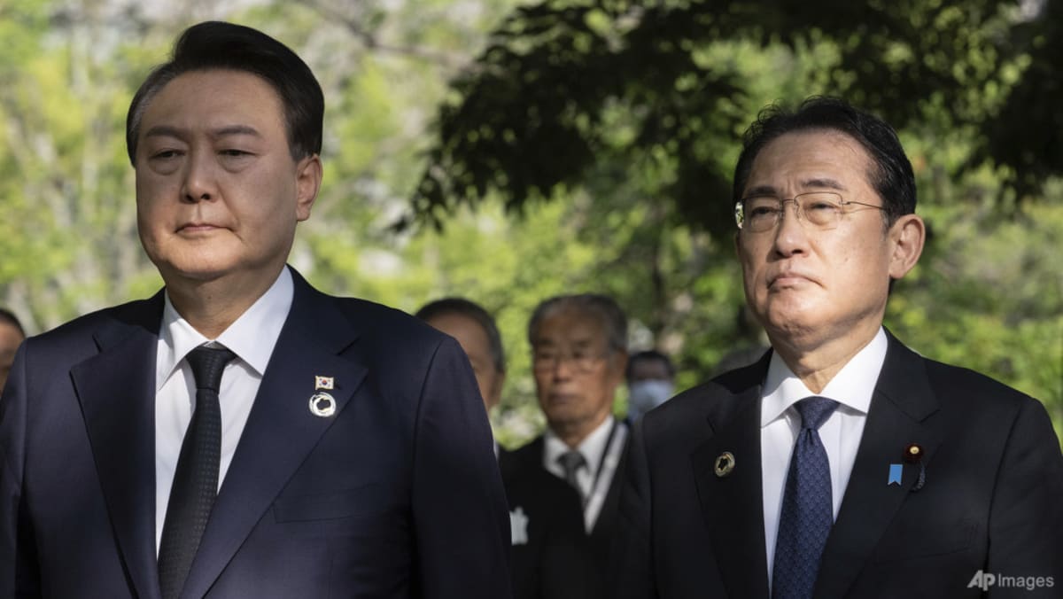 South Korea’s Yoon thanks Japan’s Kishida for his efforts to mend ties South Korea’s Yoon thanks Japan’s Kishida for his efforts to mend ties