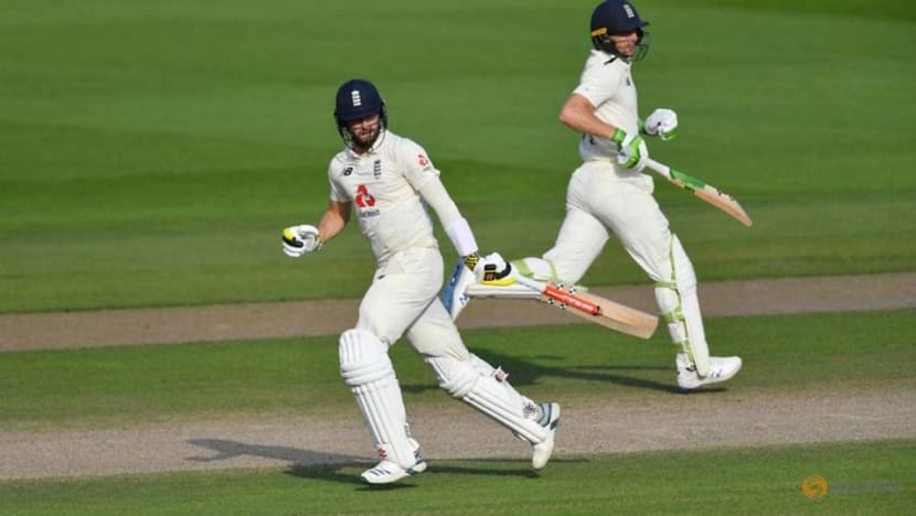 Woakes and Buttler propel England to unlikely win over Pakistan Woakes and Buttler propel England to unlikely win over Pakistan