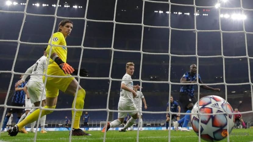 Football: Lukaku rescues late draw for Inter at home to Gladbach Football: Lukaku rescues late draw for Inter at home to Gladbach