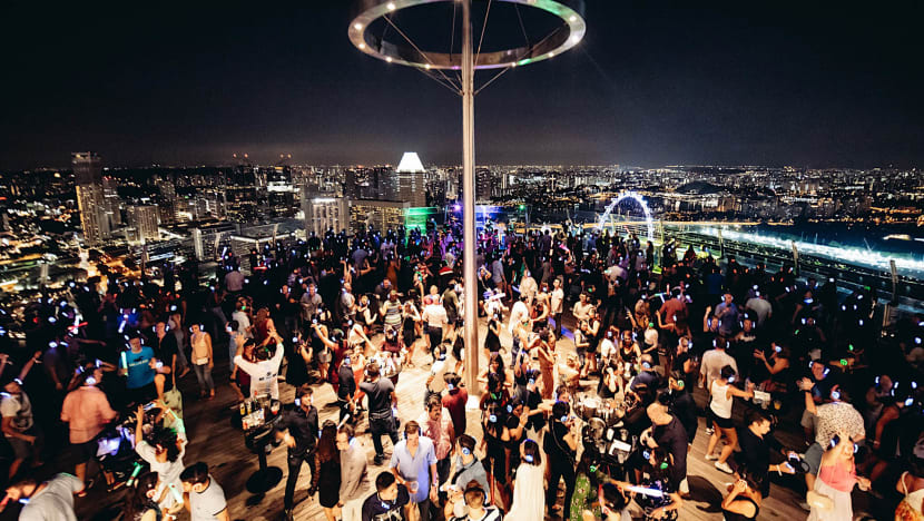 Go To A Silent Disco, Outdoor Arcade & Other Fab Things To Do In Singapore This Weekend (Oct 21-23) Go To A Silent Disco, Outdoor Arcade & Other Fab Things To Do In Singapore This Weekend (Oct 21-23)