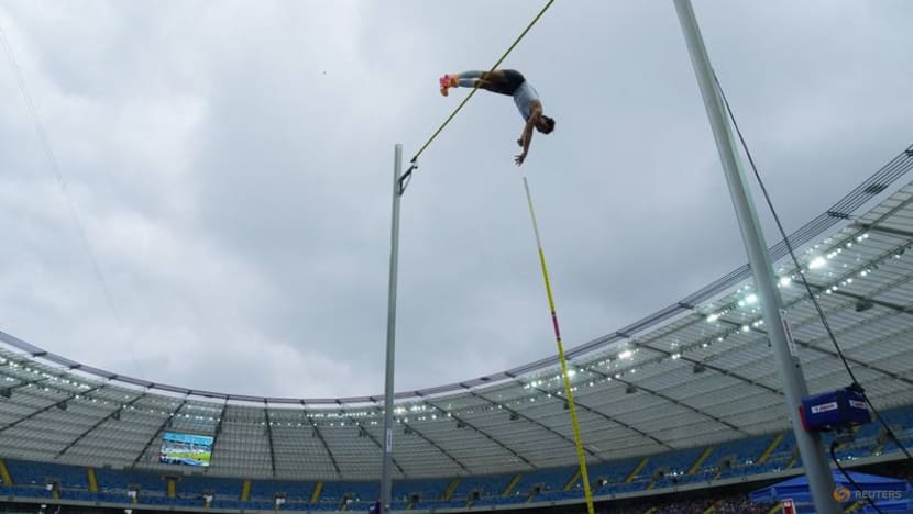 Jackson, Bromell claim victories in Silesia Diamond League Jackson, Bromell claim victories in Silesia Diamond League