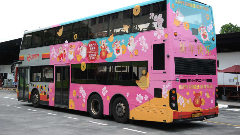 Train, bus service hours extended on eve of Chinese New Year Train, bus service hours extended on eve of Chinese New Year