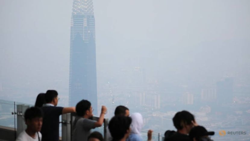 Malaysia to focus cloud seeding operations in Selangor, Johor to reduce haze Malaysia to focus cloud seeding operations in Selangor, Johor to reduce haze