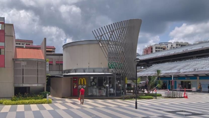 Jewellery worth more than S$35,000 stolen from Yew Tee store Jewellery worth more than S$35,000 stolen from Yew Tee store