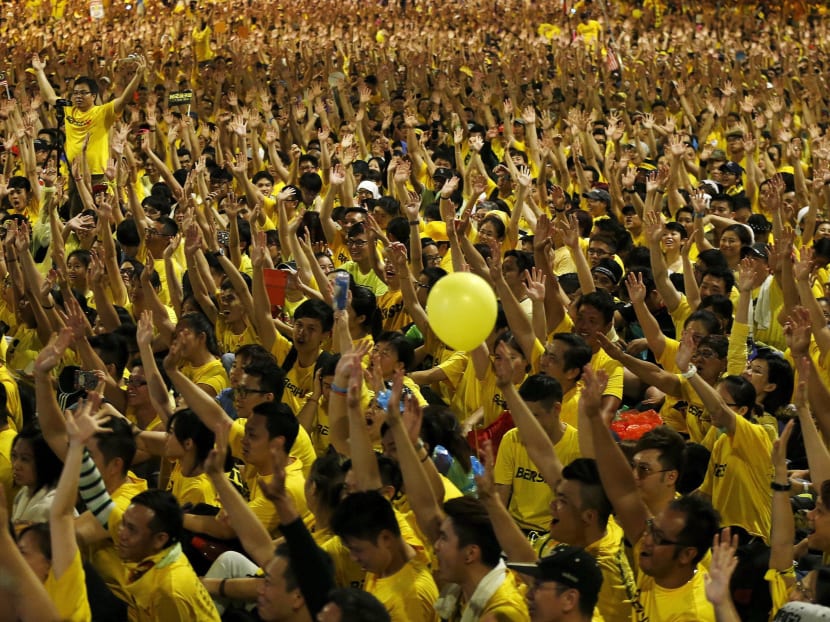 Protesters listen to speechs during a rally organised by pro-democracy group "Bersih" in Kuala Lumpur on Aug 30, 2015. Photo: Reuters