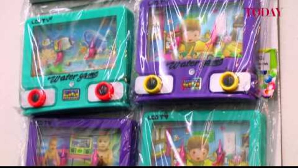 Design showcase Retro GOODSTUPH at Maxwell Road TODAY