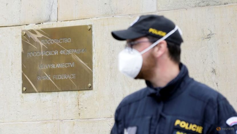 Czechs cancel Soviet-era decrees giving Russian embassy free land