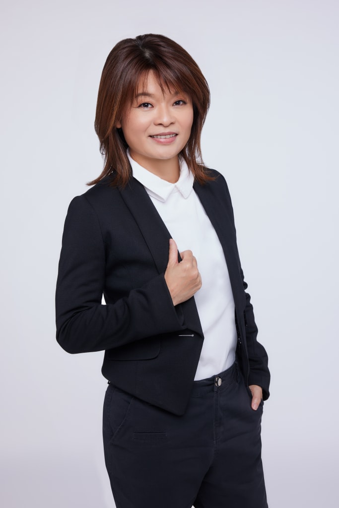 Jean Toh - Vice President (Chinese Entertainment Productions) Jean Toh - Vice President (Chinese Entertainment Productions)