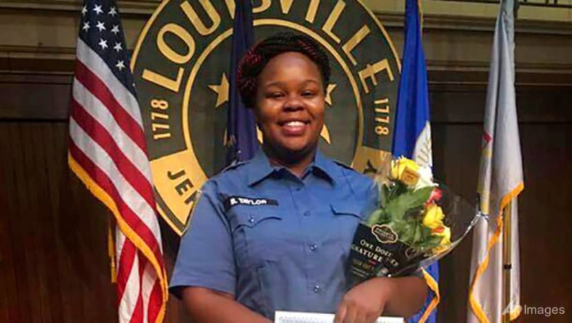 Kentucky officers in Breonna Taylor case face termination hearing Kentucky officers in Breonna Taylor case face termination hearing