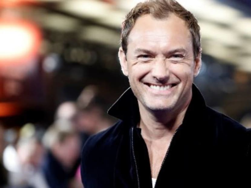 Hogwarts Surprise: Young Dumbledore Jude Law got married in top secret ceremony Hogwarts Surprise: Young Dumbledore Jude Law got married in top secret ceremony