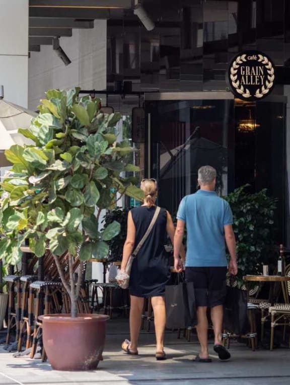 A cafe in Orchard Road, Grain Alley, was caught in a controversy last week for "bullying" customers who leave bad Google reviews, and rewarding those who gave positive ones. 