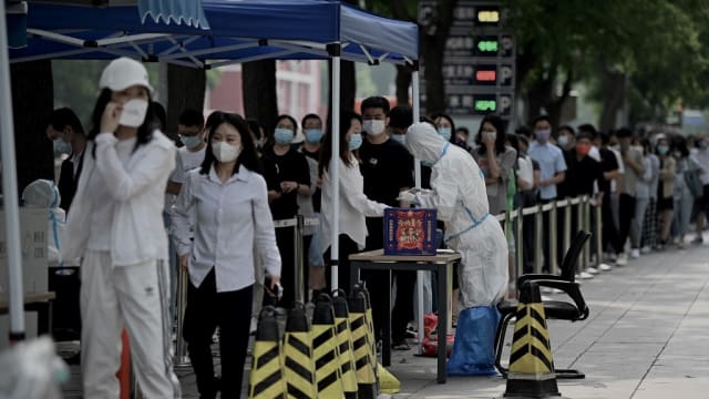 北京酒吧感染群扩大 朝阳区350万居民须接受核酸筛查