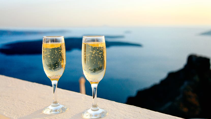 The Difference Between Champagne, Prosecco And Cava