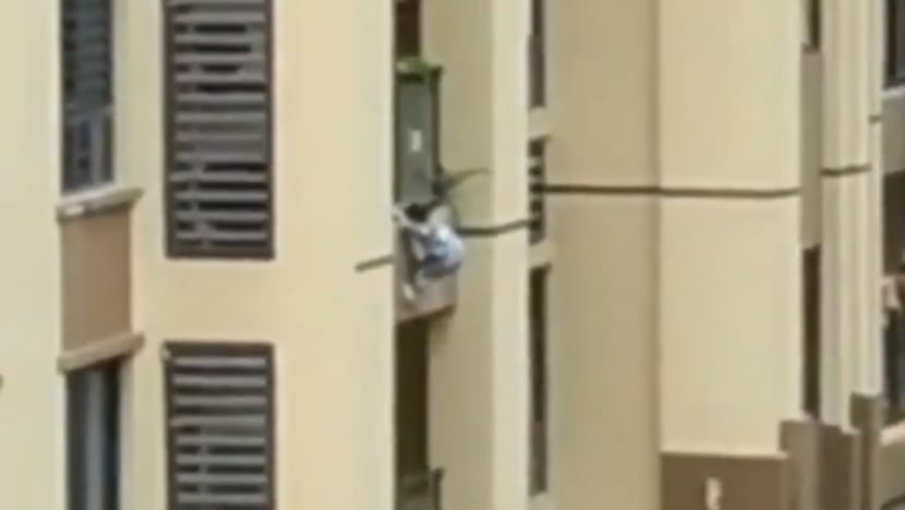 Three-year-old in China survives six-storey fall Three-year-old in China survives six-storey fall