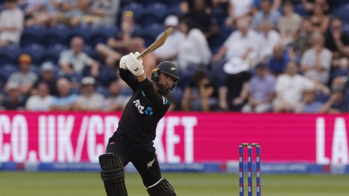 New Zealand beat South Africa by seven runs in rain-hit World Cup warm-up
