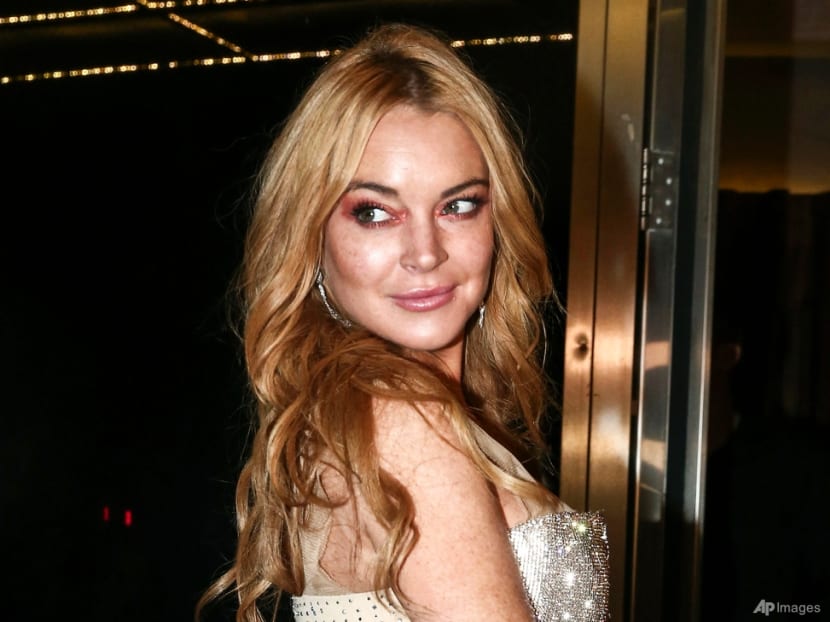 Actress Lindsay Lohan announces engagement in Instagram post