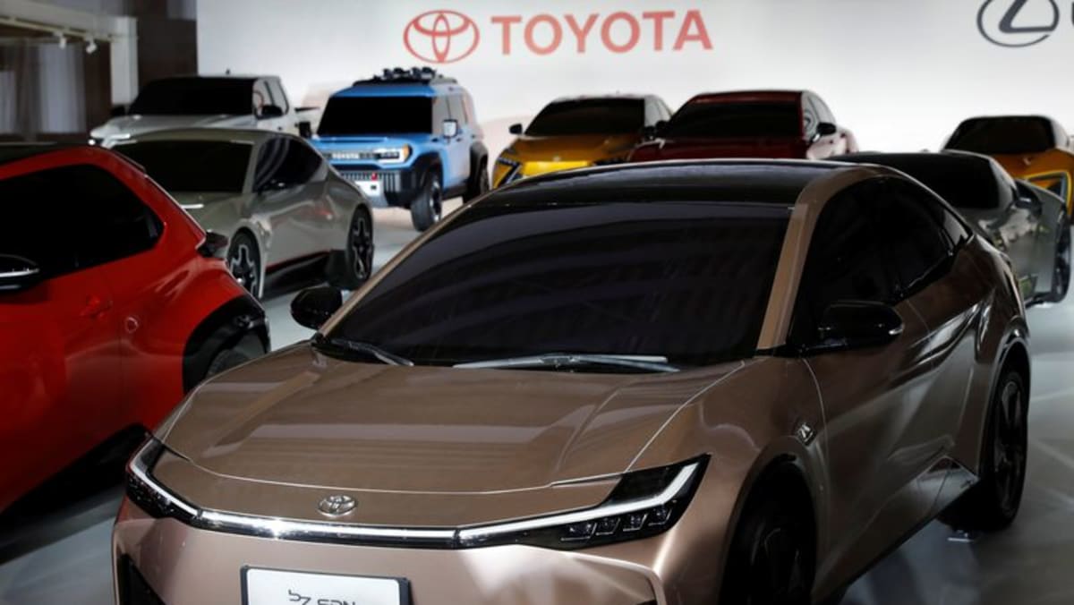 Toyota akan meluncurkan 10 model EV baterai baru pada tahun 2026