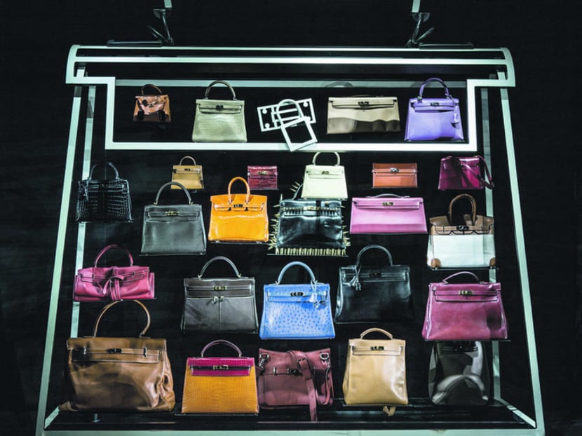 103 Hermes Faubourg Saint Honore Photos & High Res Pictures