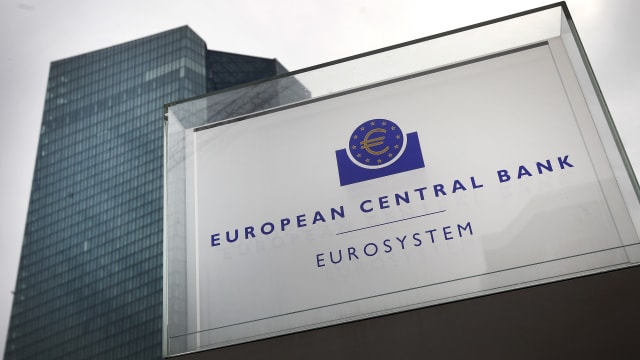 欧洲央行下调欧元区明年经济增长预测