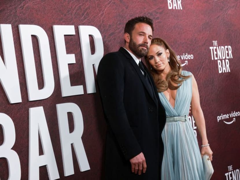 Jennifer Lopez and Ben Affleck get marriage licence in Las Vegas