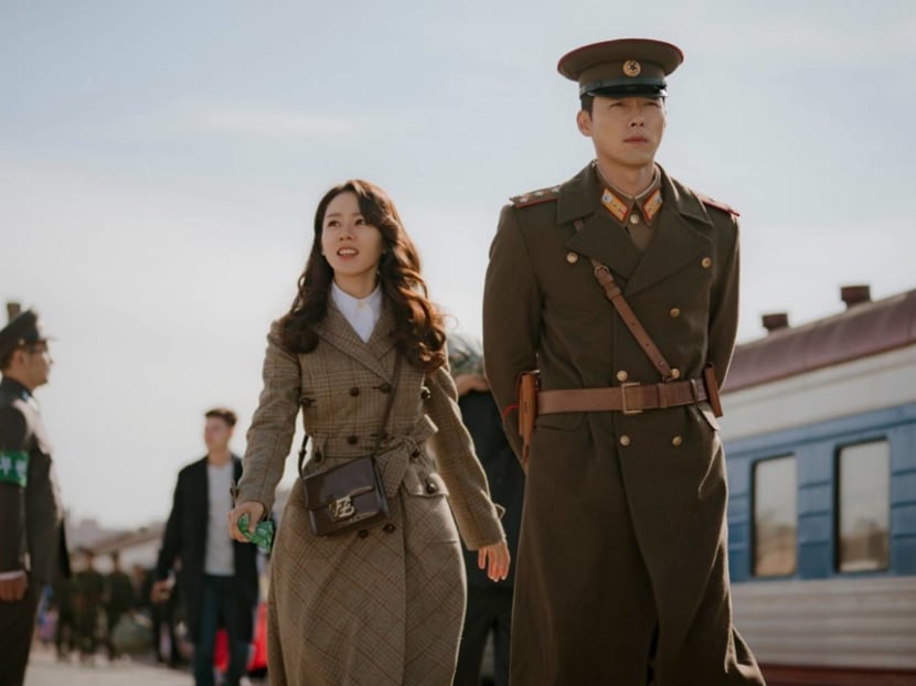 Having severe withdrawal symptoms from the impossibly romantic and star-crossed love story of Captain Ri and Se-ri? Here are 10 moments which served up great life lessons — and style tips — for us normal folks. Spoilers ahead! Having severe withdrawal symptoms from the impossibly romantic and star-crossed love story of Captain Ri and Se-ri? Here are 10 moments which served up great life lessons — and style tips — for us normal folks. Spoilers ahead!