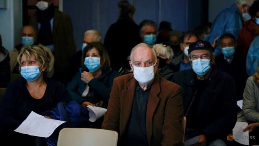 French must avoid COVID-19 lockdown as infections hold above 26,000: PM says French must avoid COVID-19 lockdown as infections hold above 26,000: PM says