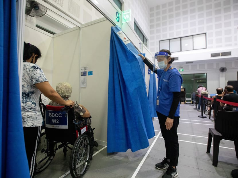 Covid-19: Seniors who got second vaccine dose on April 1 or earlier can get booster shot without appointment Covid-19: Seniors who got second vaccine dose on April 1 or earlier can get booster shot without appointment