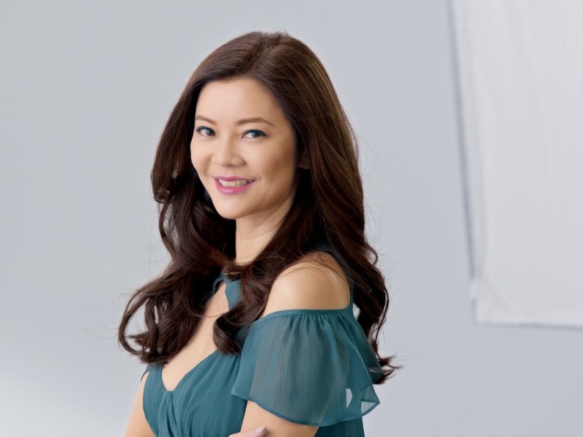 Give your hair goals a boost with soy protein essence Give your hair goals a boost with soy protein essence