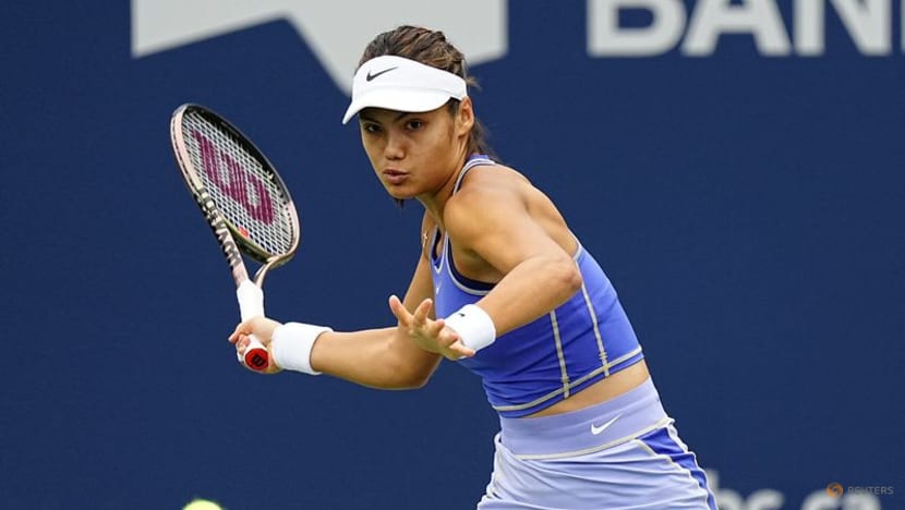 Osaka retires, Raducanu exits, Andreescu upsets in Toronto Osaka retires, Raducanu exits, Andreescu upsets in Toronto