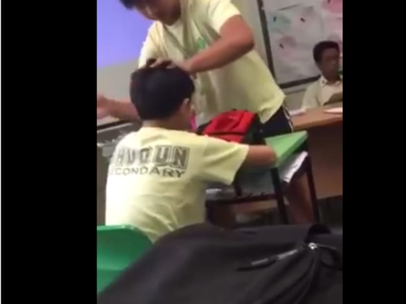A screengrab of the bullying incident first seen on the All Singapore Stuff Facebook page