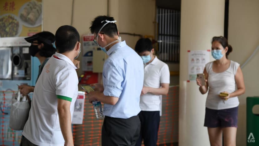 First batch of 11 hawker centres to allow groups of 5 vaccinated diners from Tuesday 